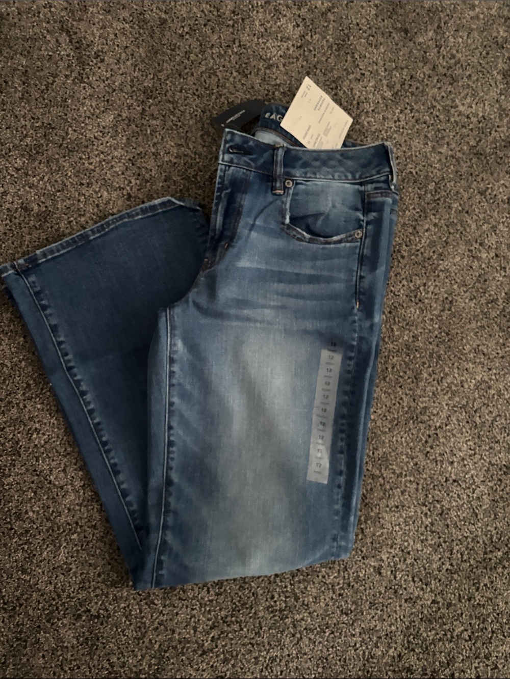 American Eagle Outfitters Women's Light Blue Jeans